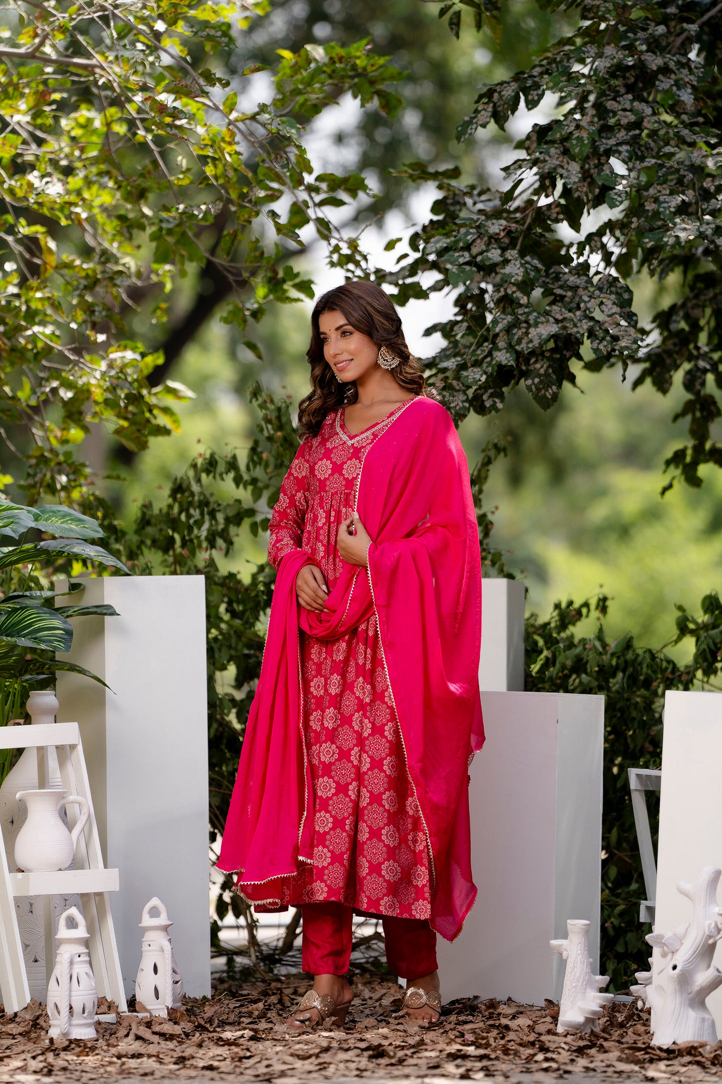 Magenta Muslin Embroidered printed (3 Pcs Set) Suit Set