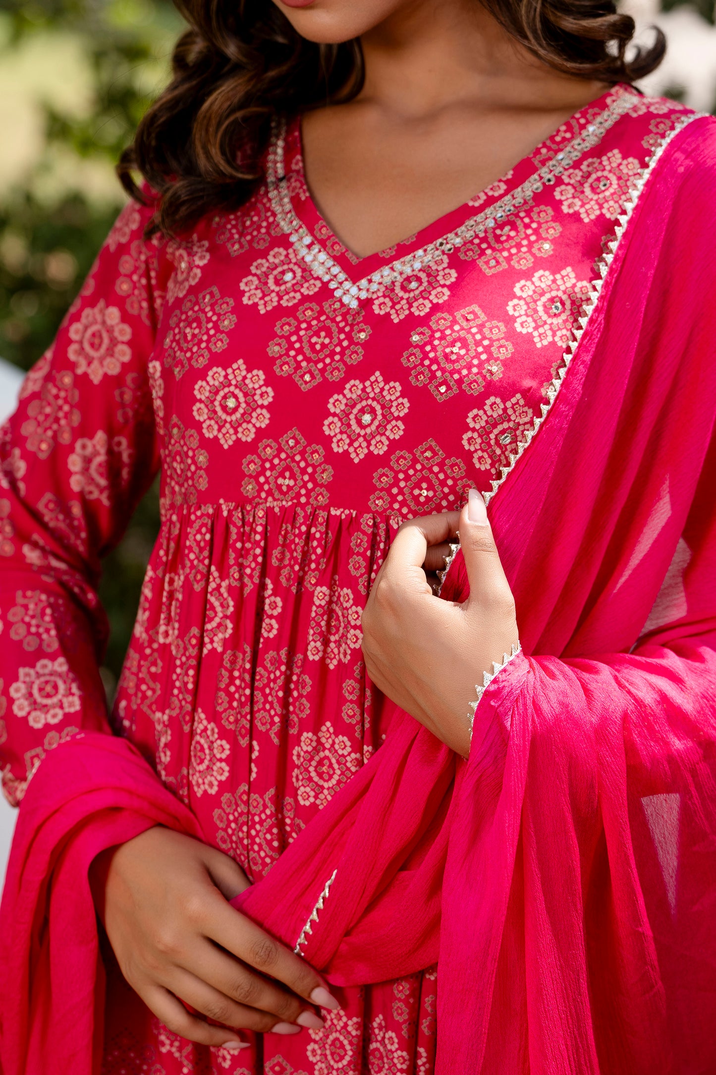 Magenta Muslin Embroidered printed (3 Pcs Set) Suit Set