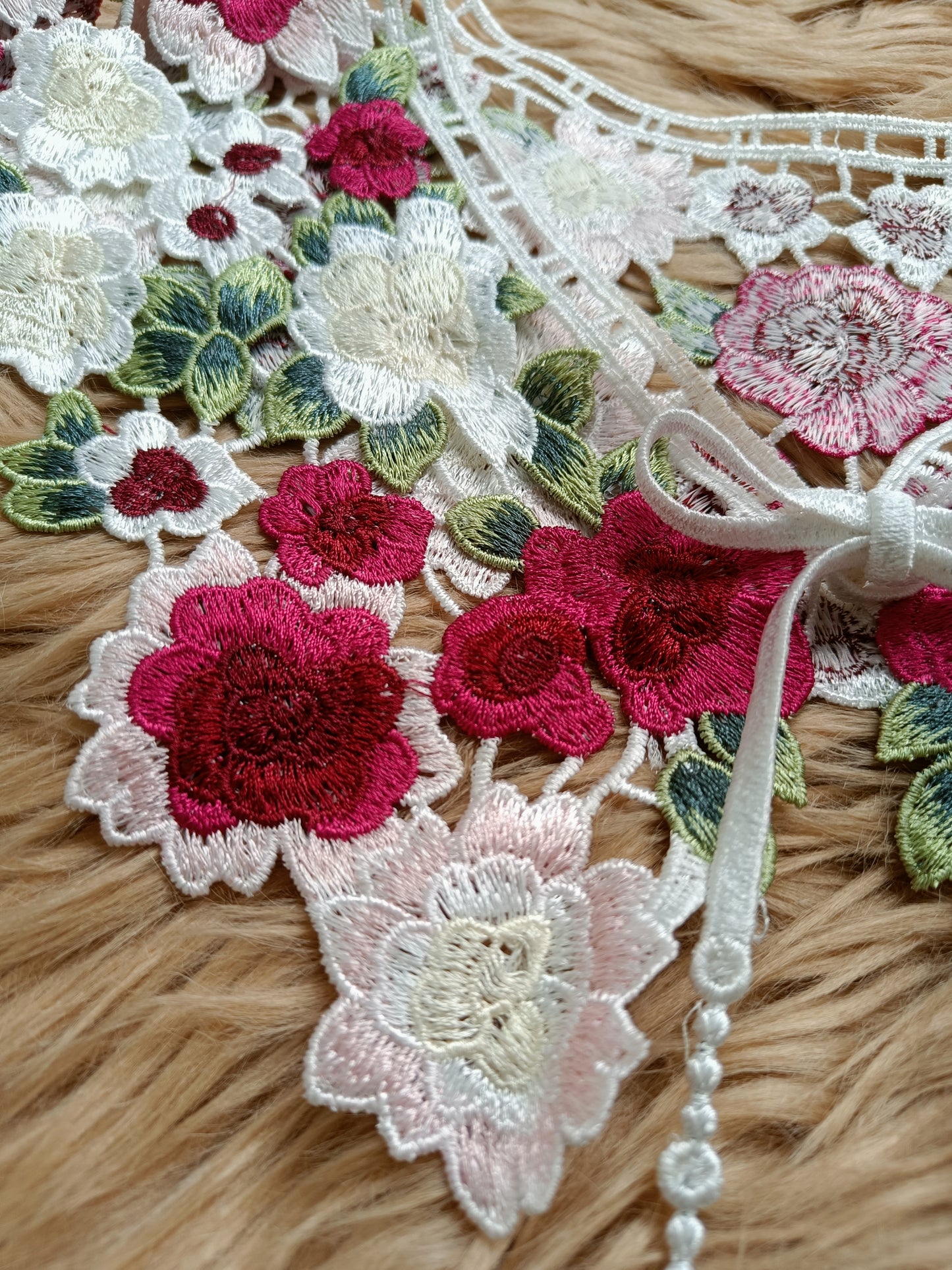 Maroon Crotech Collar