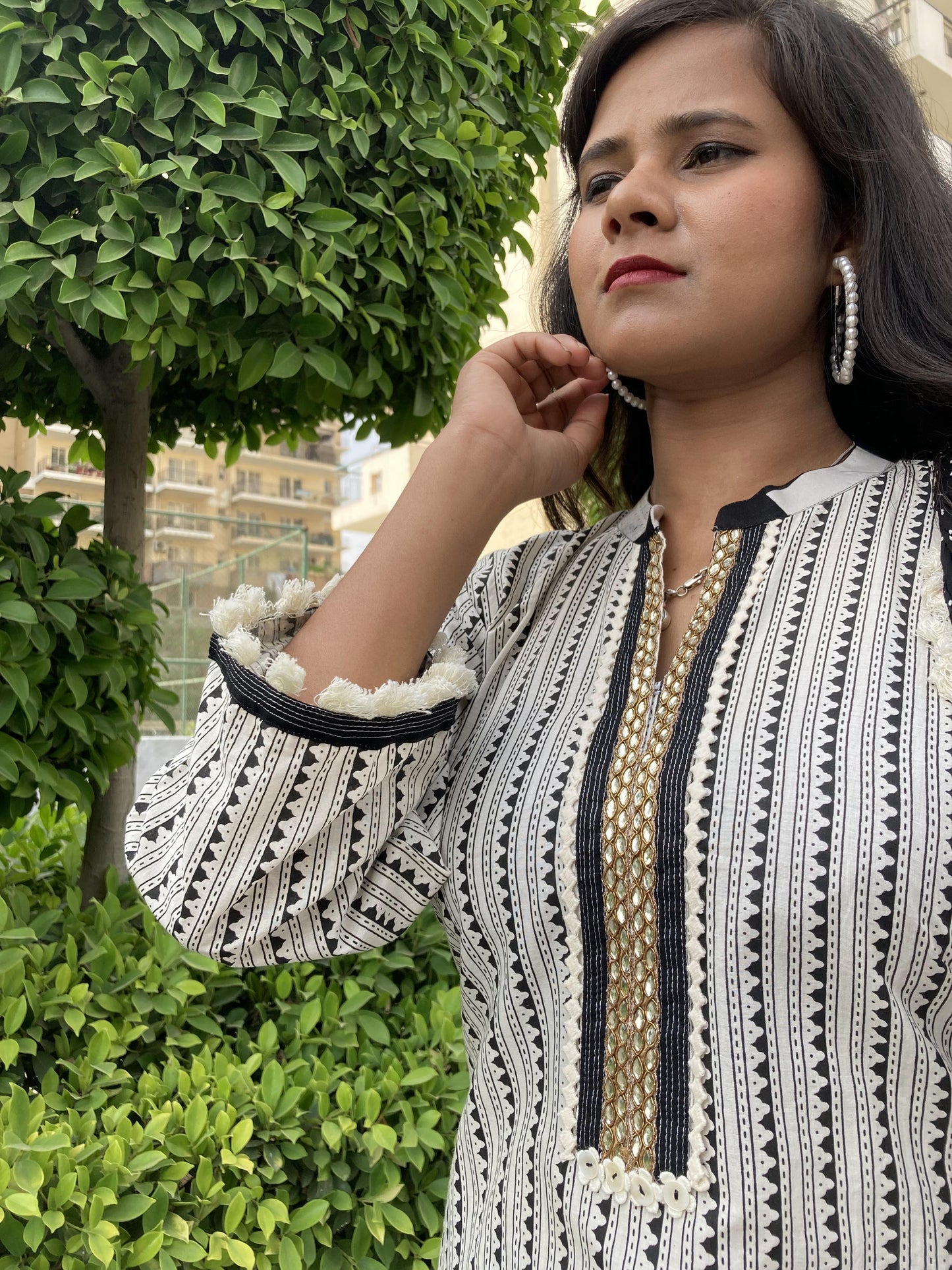 Black & Cream Embroidered (set of 3) suit set