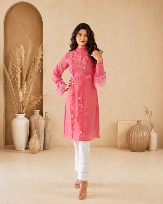 Baby Pink Pakistani Style Kurta Set