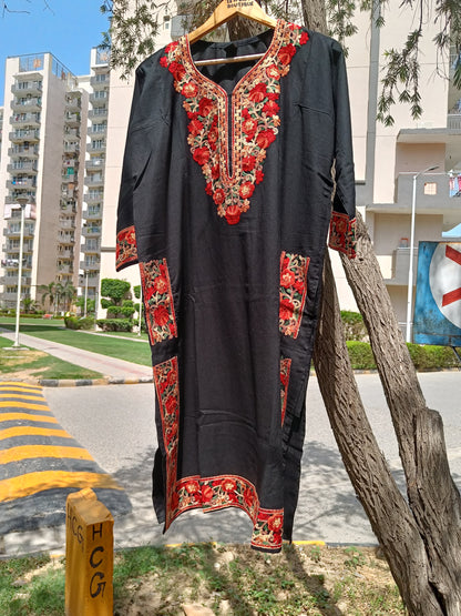 Black Kashmiri Phiran Kurta
