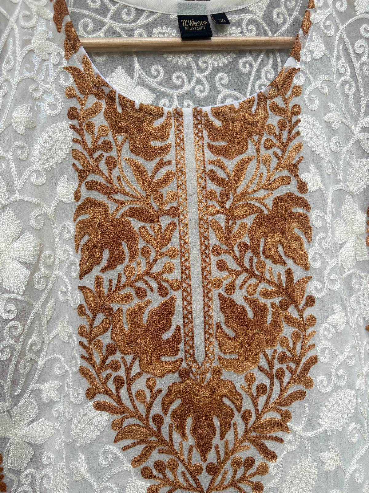 Gulzaar Cream Kashmiri Embroidered Kurti