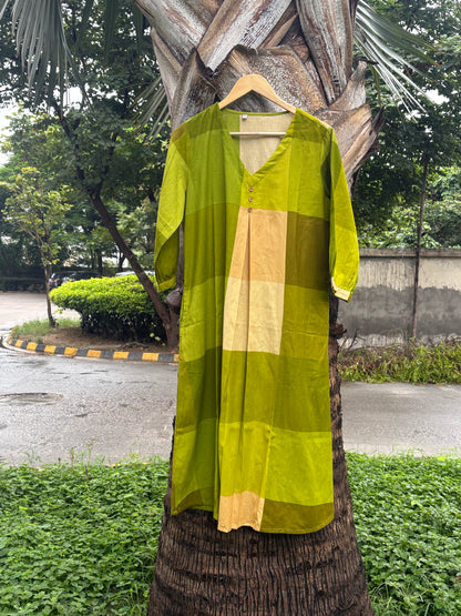 Green Cotton Checked Suit Set (Set of 2)