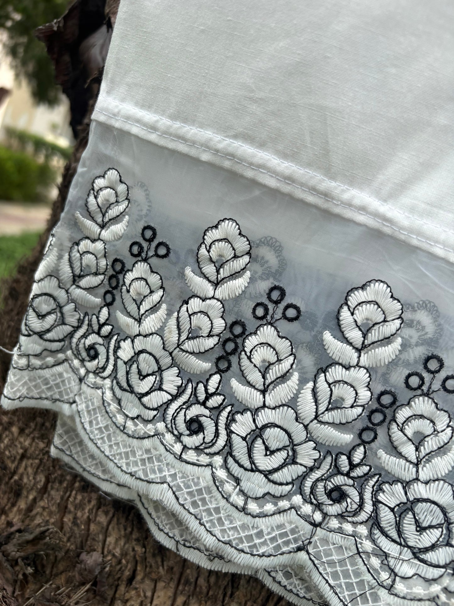 White Plazo with tissue border