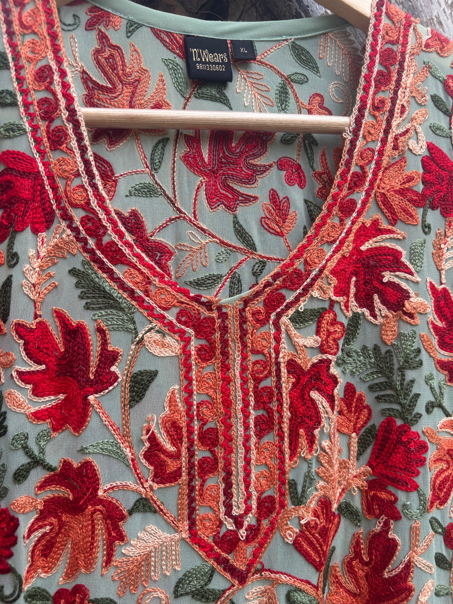 Gulzaar Pistagreen Kashmiri Embroidery Kurti