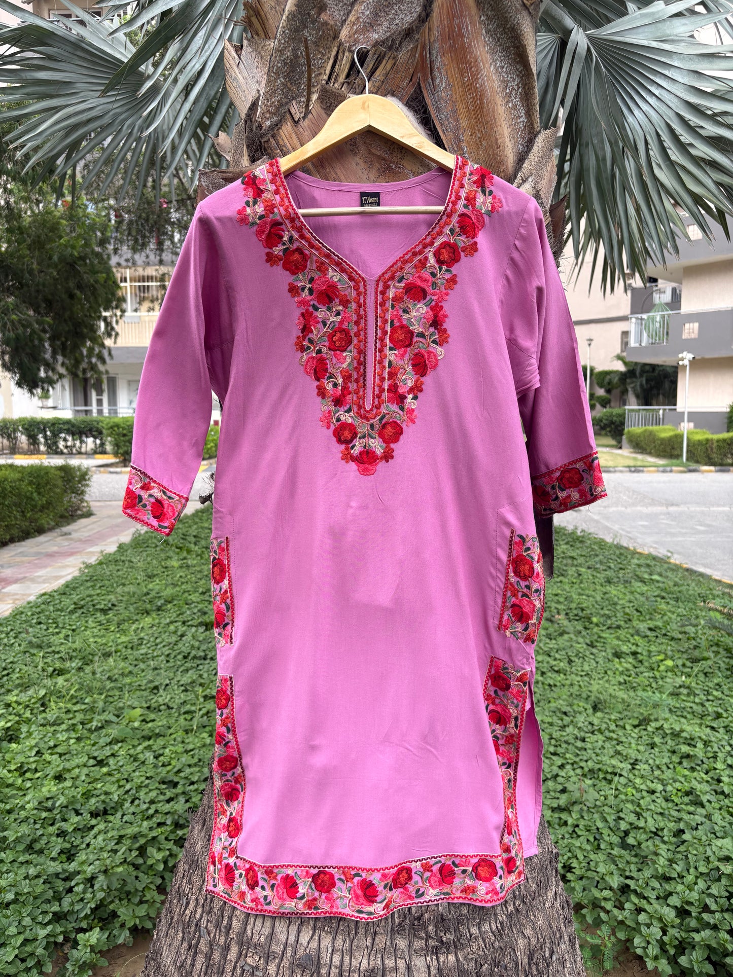 Pink Kashmiri Phiran Kurta