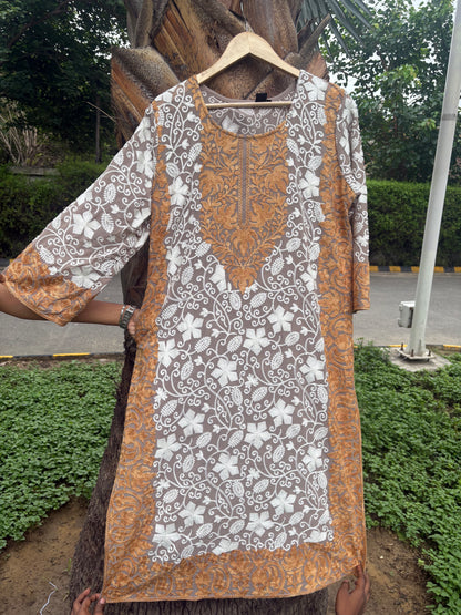 Gulzaar Grey Kashmiri Embroidery Kurti